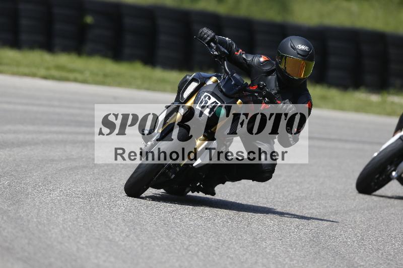 /15 13.05.2025 Max Racing ADR/Gruppe gruen/64